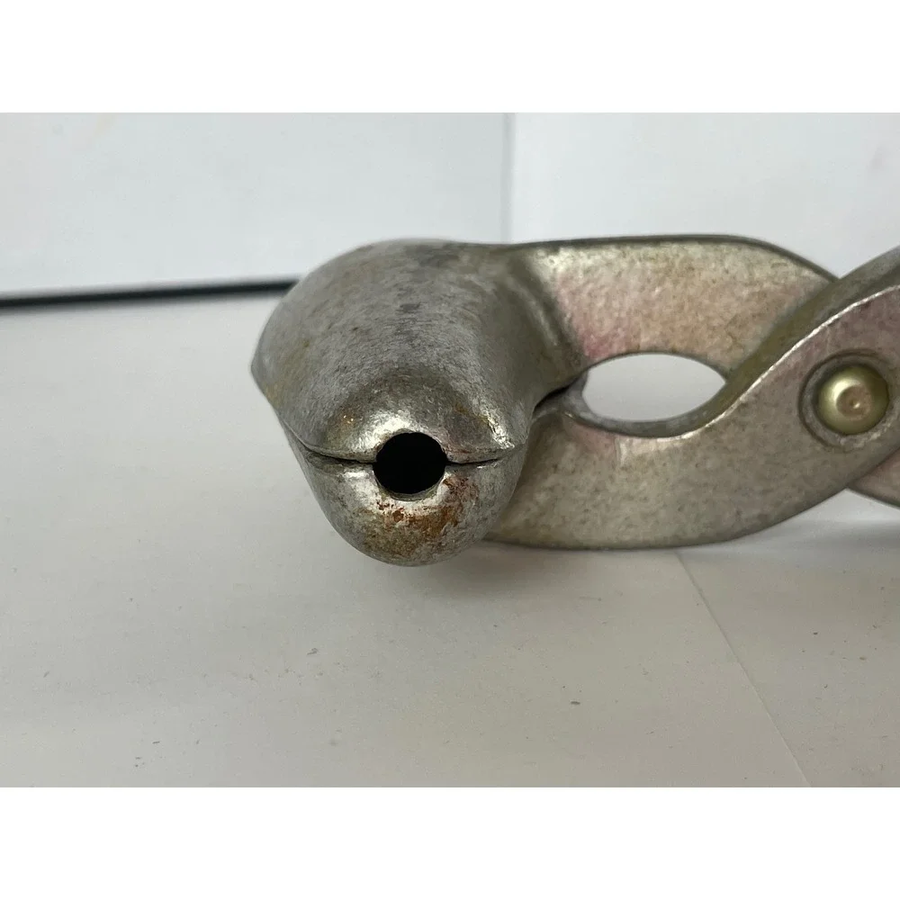 Vintage Alum Mock Chicken Leg Mold Press Kitchen Tool Gadget City BK2 Griffith